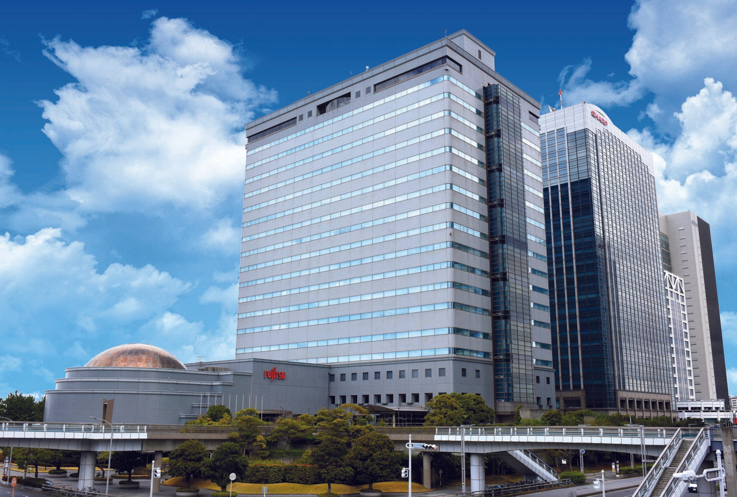 Fujitsu-Makuhari-Building-